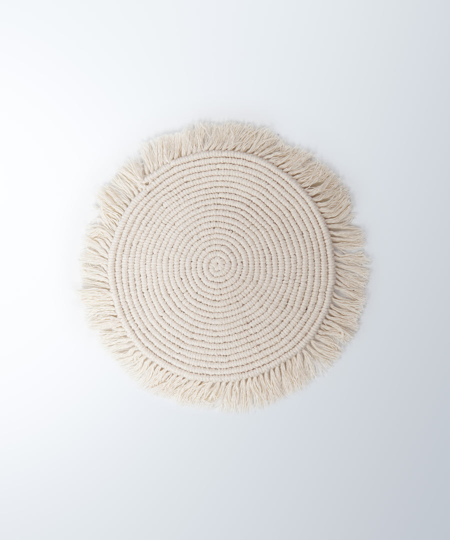 M'Goun Handmade Cotton Cream Fringed Round Placemat